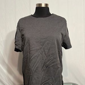 Calvin Klein body fit shirt Men’s medium